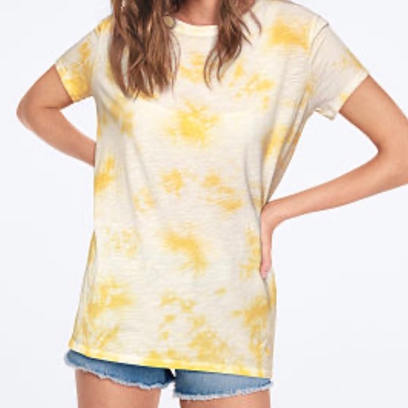 PINK Victoria's Secret Tops - PINK Victoria Secret T-Shirt